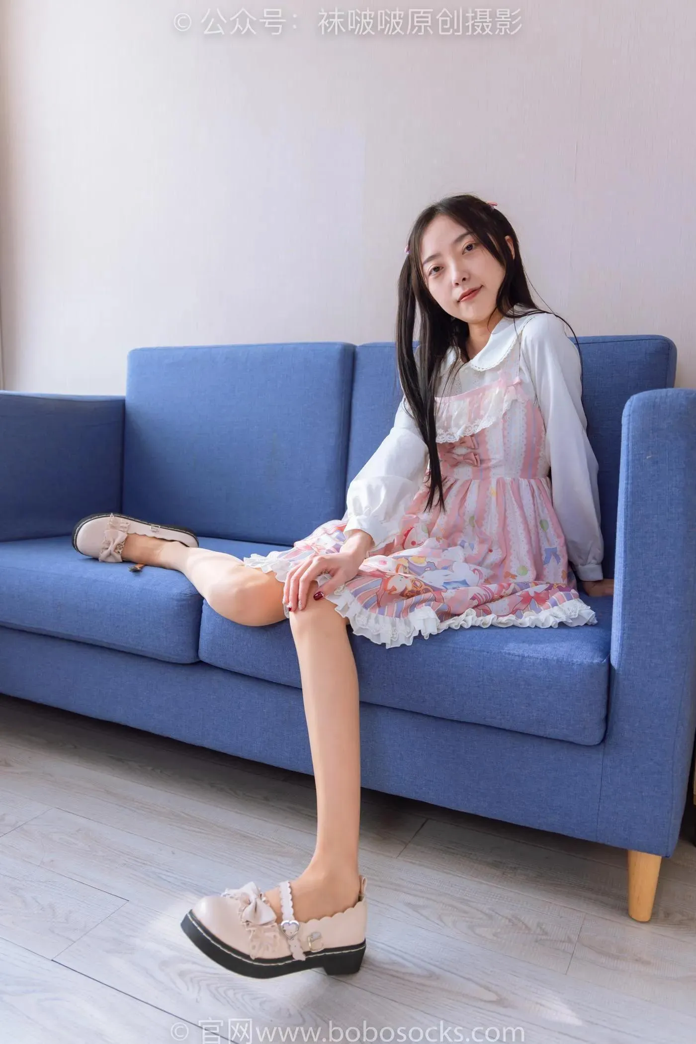 [BoBoSocks袜啵啵]NO.187 稚予-Lolita裙、白皮鞋、肉丝 [140P]插图3